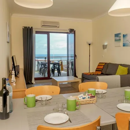 Apartamento The Family Ericeira